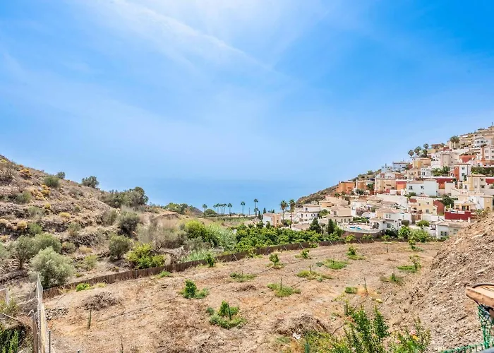 Вилла La Sultana